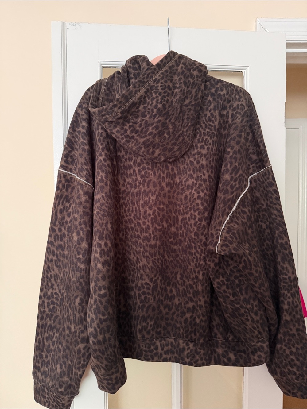Hollister Brown Leopard Print Pullover Hoodie - Picture 5 of 6